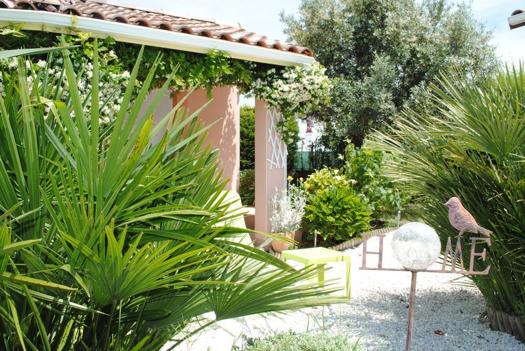 Les Cyprès Florentins Colomiers Extérieur photo